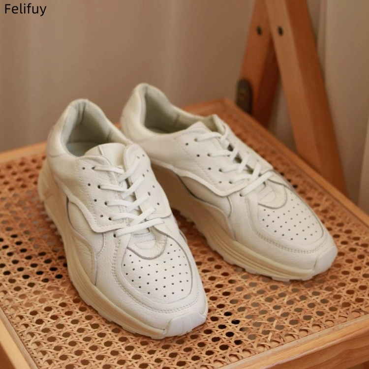 أحذية رجالية كاجوال بيضاء ذات  - مراجعة Mens Fashion Trainers وسعره